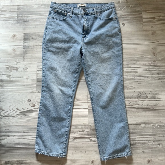 Madewell Denim - Madewell Slim Demi-Boot Jeans in Bellmeade Wash, 31